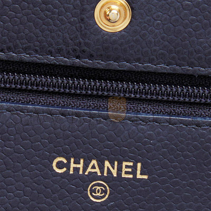 Ch**el caviar wallet on chain (19*13*3.5cm)
